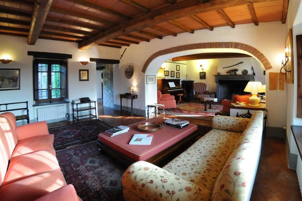 Exclusive Villa Parrano - Countryside With Pool Экстерьер фото
